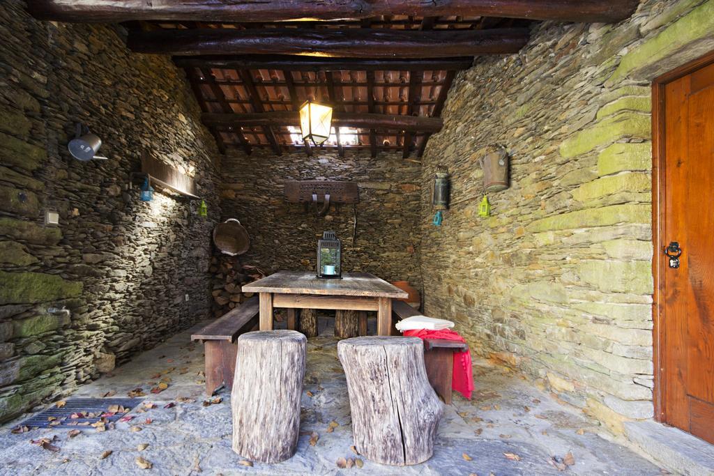 Hostal Quinta De Mouraes - Casa Do Xisto Lever Exterior foto